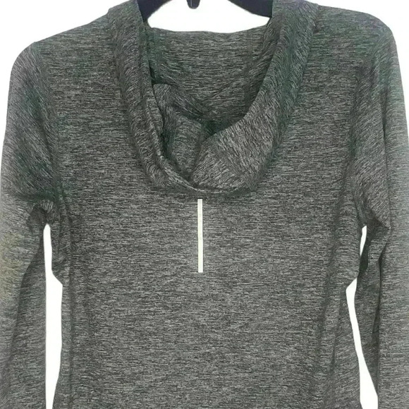 Nike Running Dri Fit Long Sleeve Hoodie Size Small - Picture 4 of 11